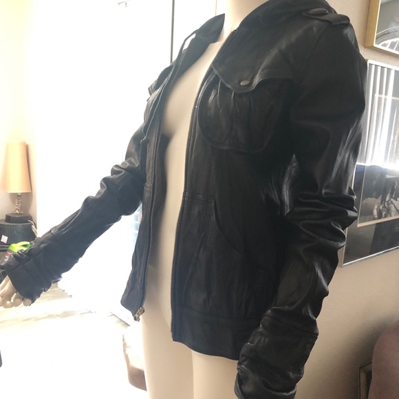 Mike & Chris Soft Leather Jacket with hood Size M - Picture 5 of 8